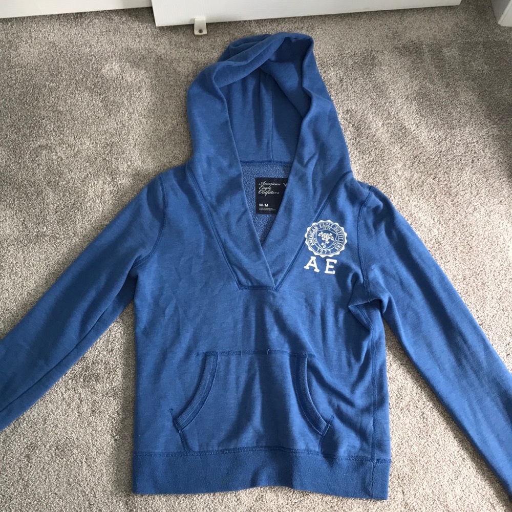Blue American Eagle V neck sweatshirt, Medium